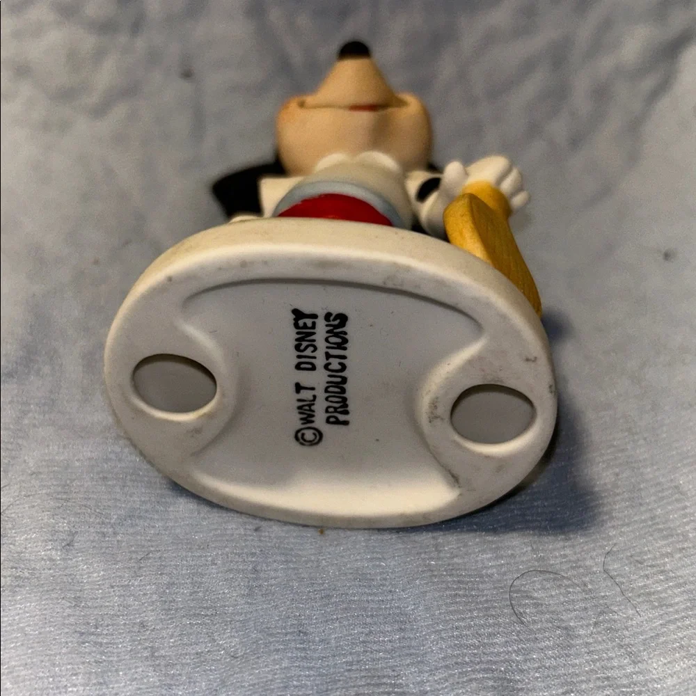 Disney preowned this